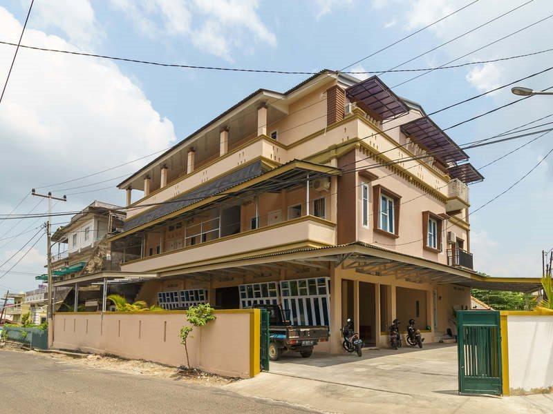 Reddoorz Syariah Near Simpang Sekip Palembang Hotel Екстериор снимка